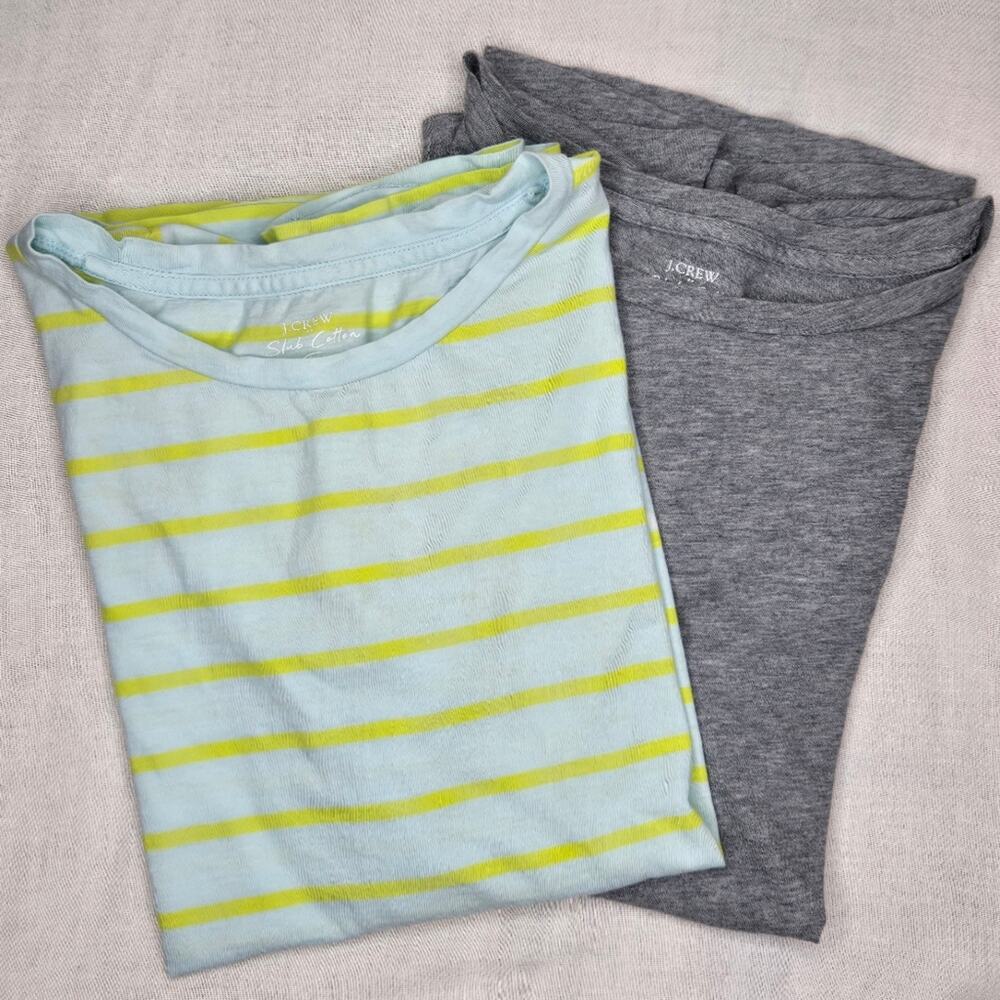 J. CREW Set of 2 Short Sleeve T Shirts Gray and Aqua Blue & Green Striped Size M